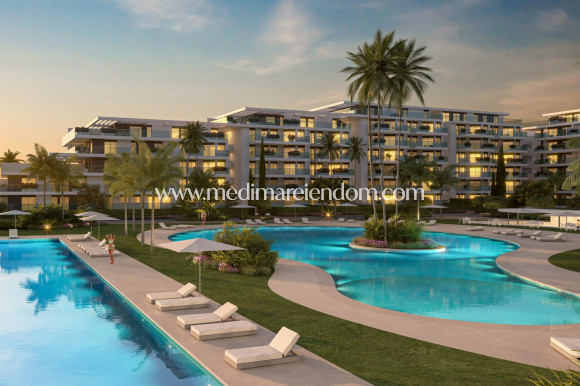 Новостройки - Квартира на первом этаже - Almerimar