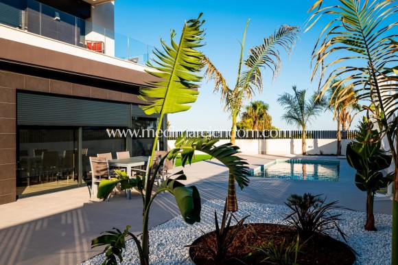 Новостройки - Виллы - Algorfa - La Finca Golf