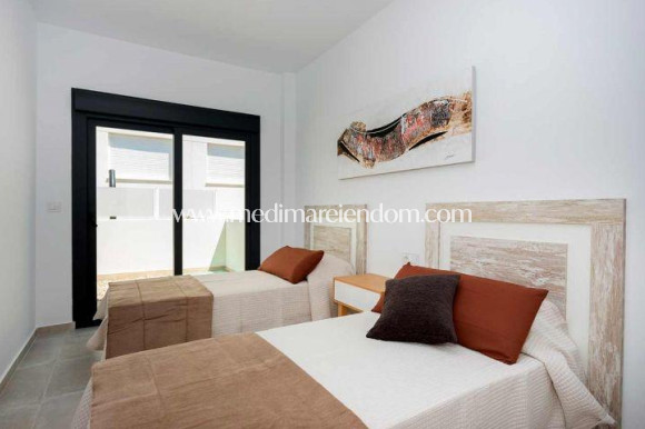 Новостройки - Виллы - Daya Nueva - Centro