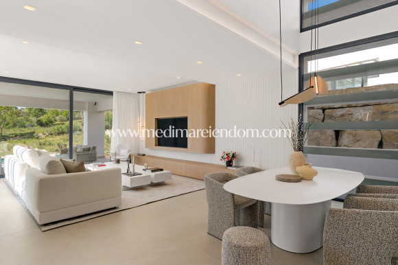 Новостройки - Виллы - Estepona