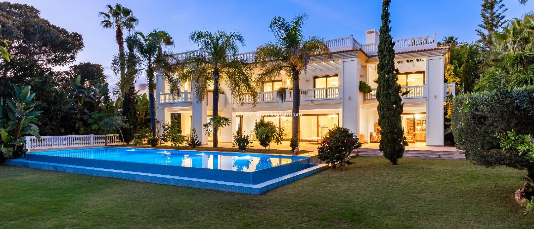 Новостройки - Виллы - Estepona