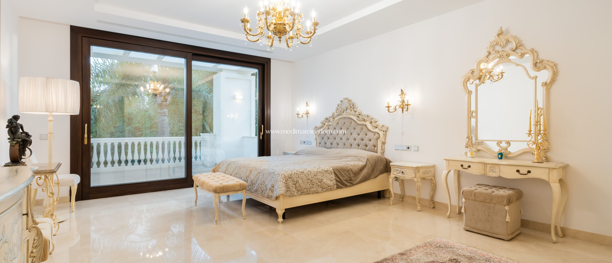 Новостройки - Виллы - Estepona