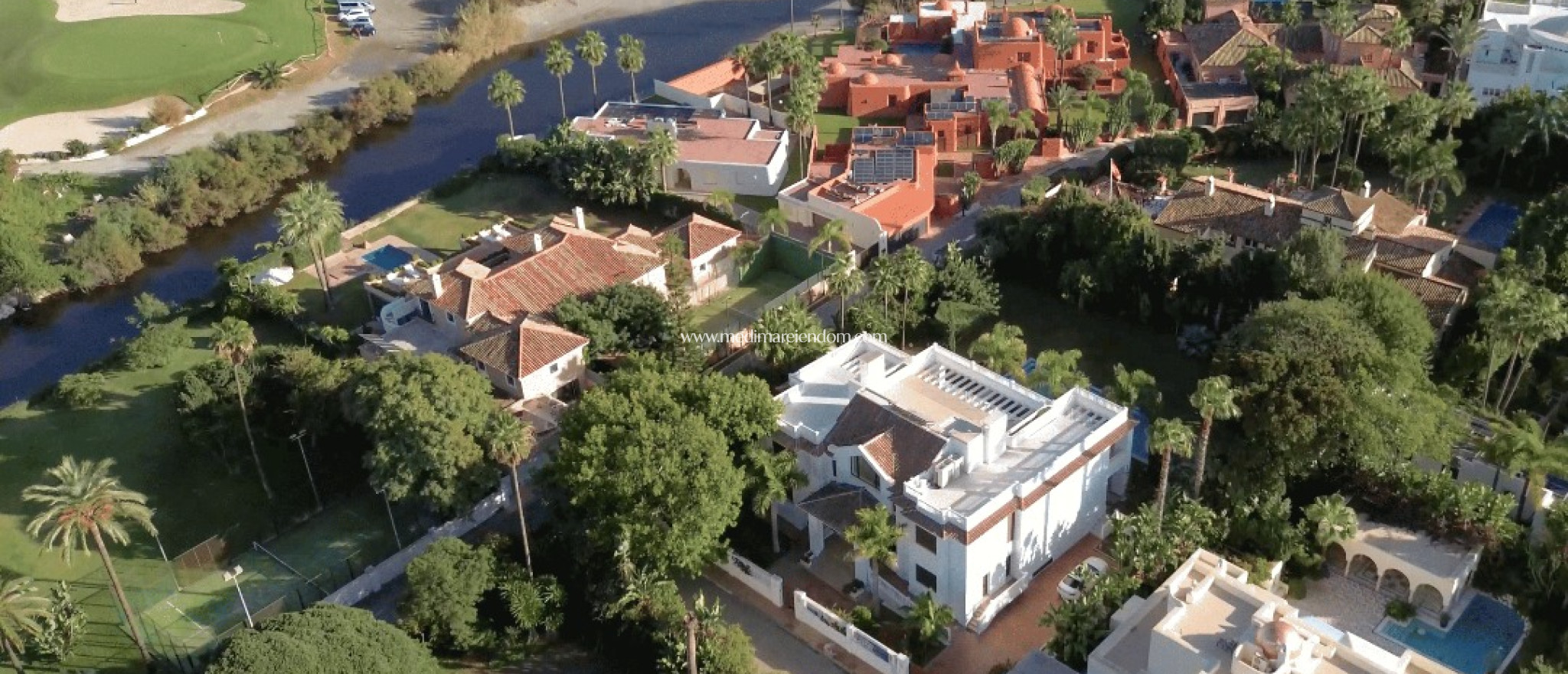 Новостройки - Виллы - Estepona