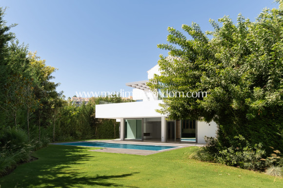Новостройки - Виллы - Estepona