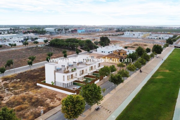 Новостройки - Виллы - Pilar de la Horadada