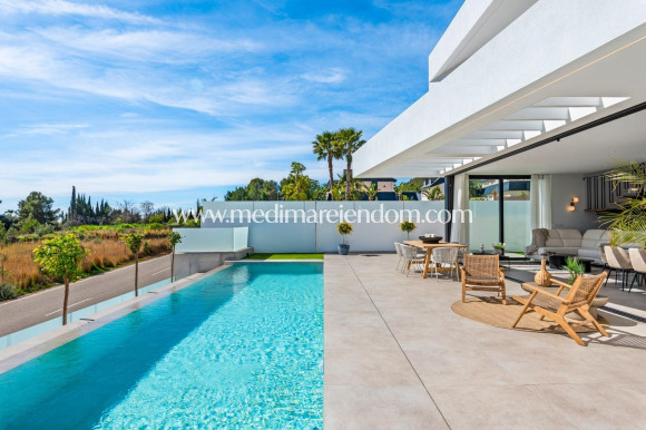 Новостройки - Виллы - Polop - Urbanizaciones