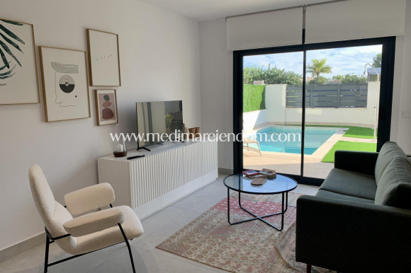 Новостройки - Виллы - San Javier - Roda Golf