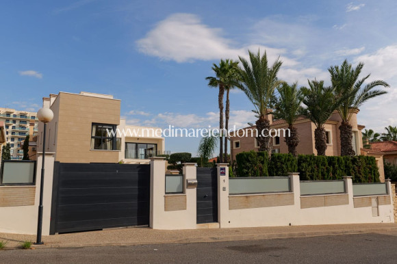 Новостройки - Виллы - Torrevieja