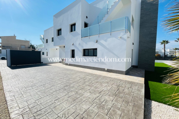 Новостройки - Виллы - Torrevieja