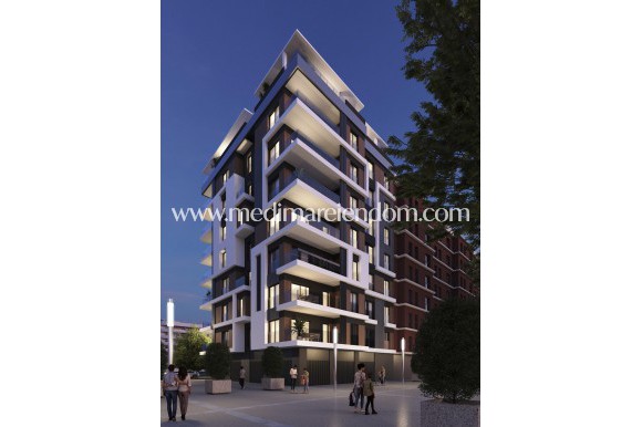 Nowo zbudowane - Apartament - Elche - Corte Ingles