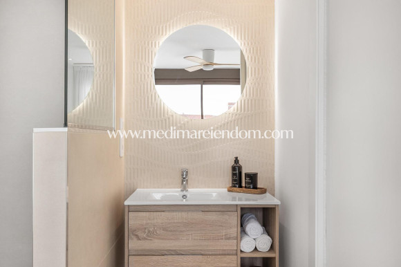 Nowo zbudowane - Apartament - Los Alcazares - Serena Golf