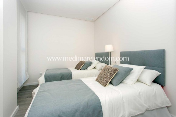 Nowo zbudowane - Apartament - Orihuela Costa - Villamartin