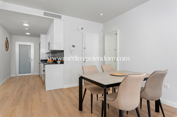 Nowo zbudowane - Apartament - Orihuela Costa - Villamartin