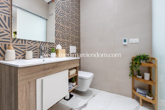 Nowo zbudowane - Apartament - Torrevieja