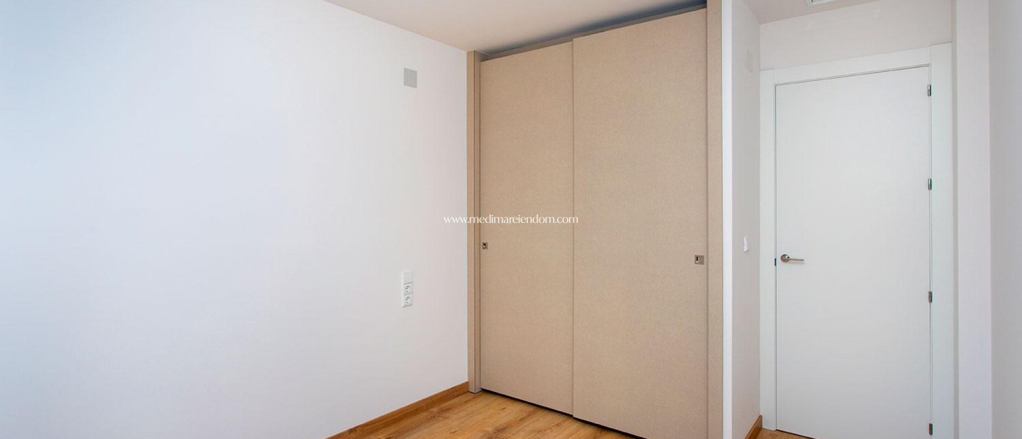 Nowo zbudowane - Bungalow - Hondón de las Nieves - Canalosa