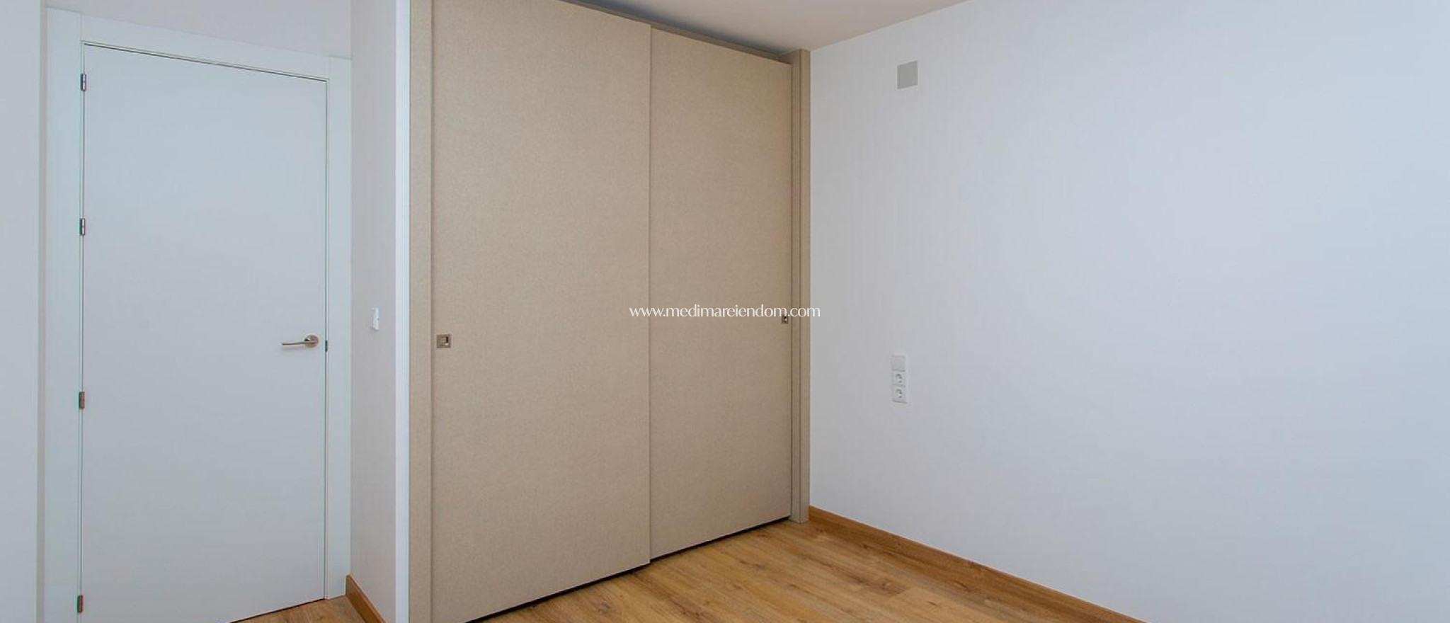 Nowo zbudowane - Bungalow - Hondón de las Nieves - Canalosa