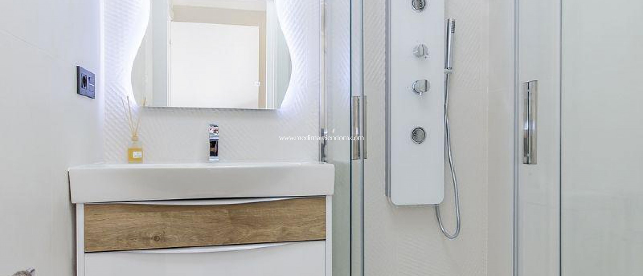 Nowo zbudowane - Bungalow - Torrevieja - Los Balcones