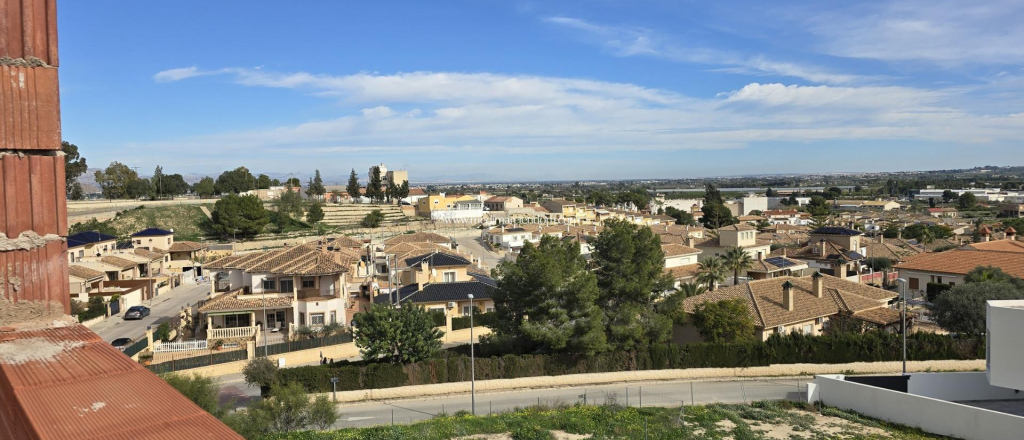 Nowo zbudowane - Kamienica - Bigastro - pueblo