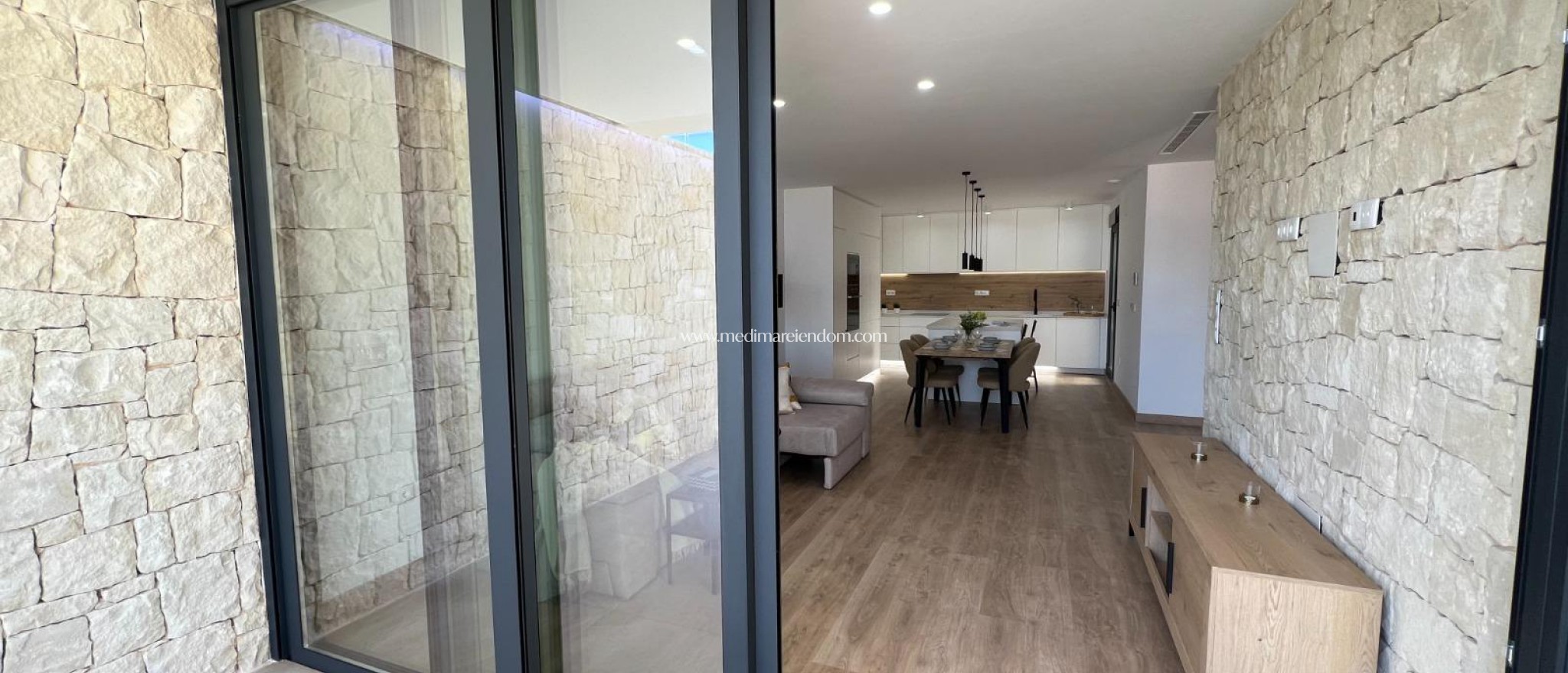 Nowo zbudowane - Kamienica - Dolores