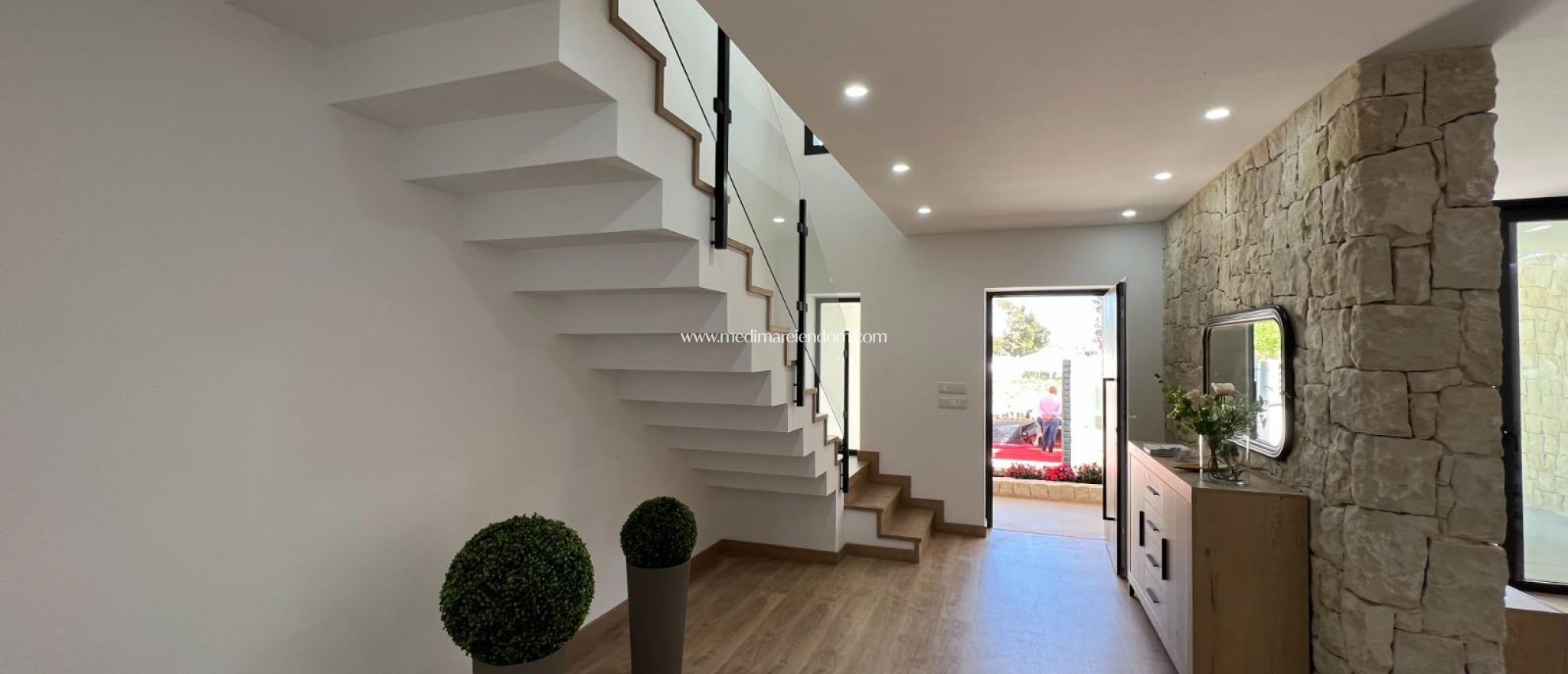 Nowo zbudowane - Kamienica - Dolores