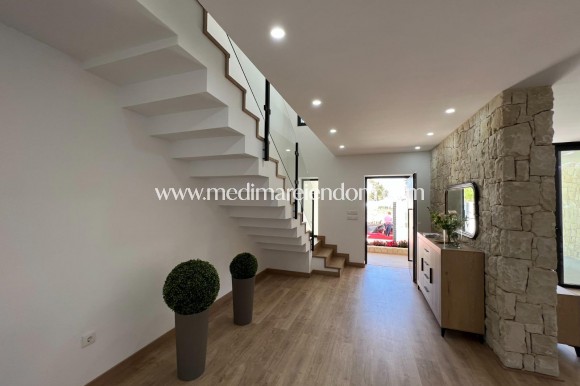 Nowo zbudowane - Kamienica - Dolores