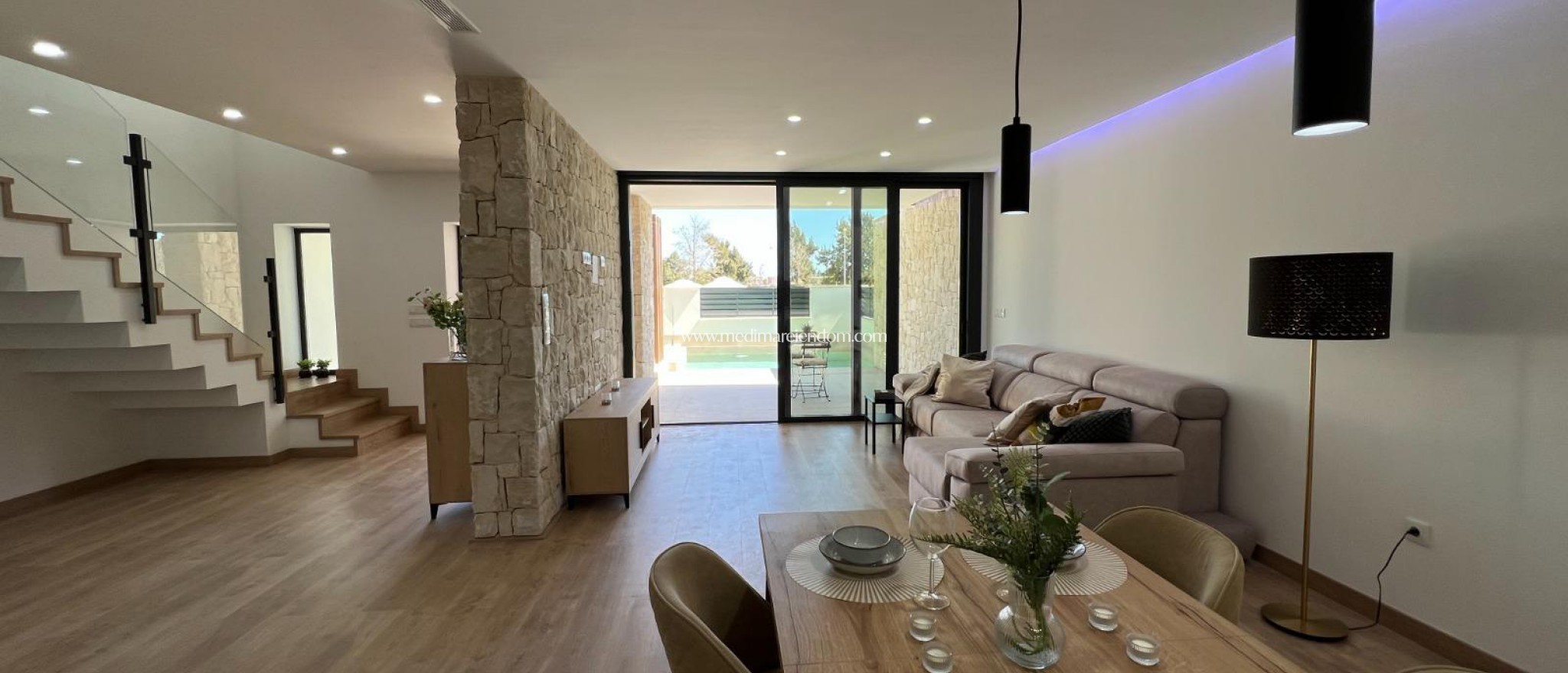 Nowo zbudowane - Kamienica - Dolores