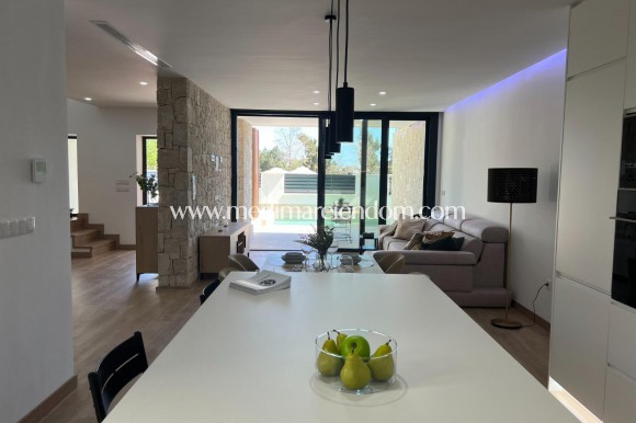 Nowo zbudowane - Kamienica - Dolores