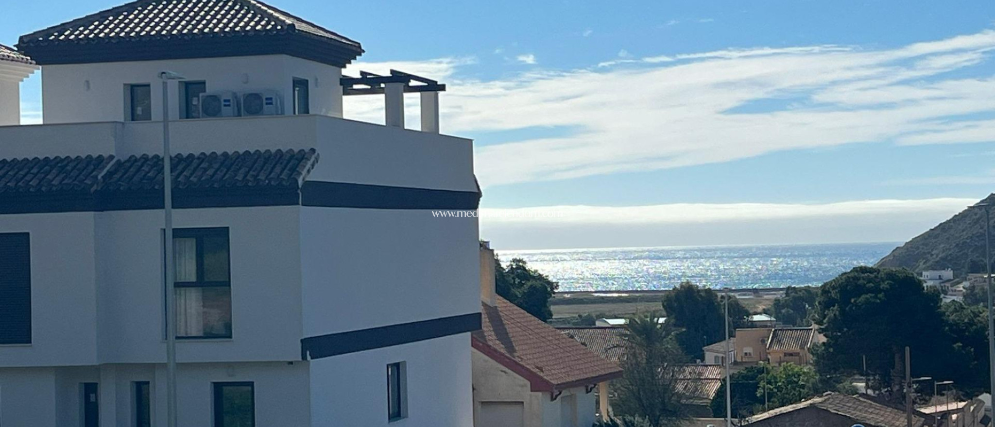 Nowo zbudowane - Kamienica - La Union - centro