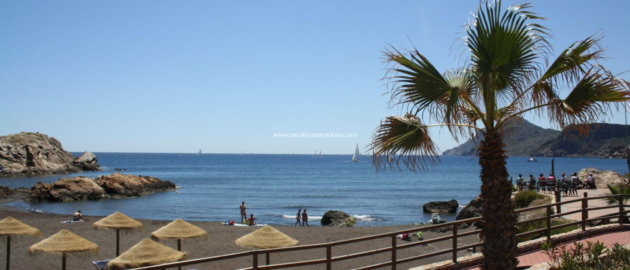 Nowo zbudowane - Kamienica - La Union - centro