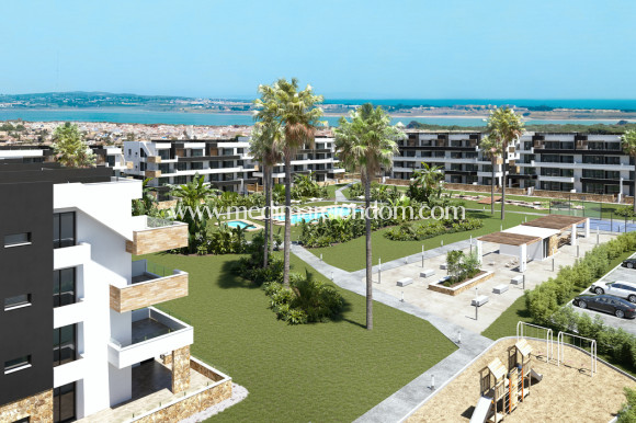 Nowo zbudowane - Mieszkanie na parterze - Torrevieja
