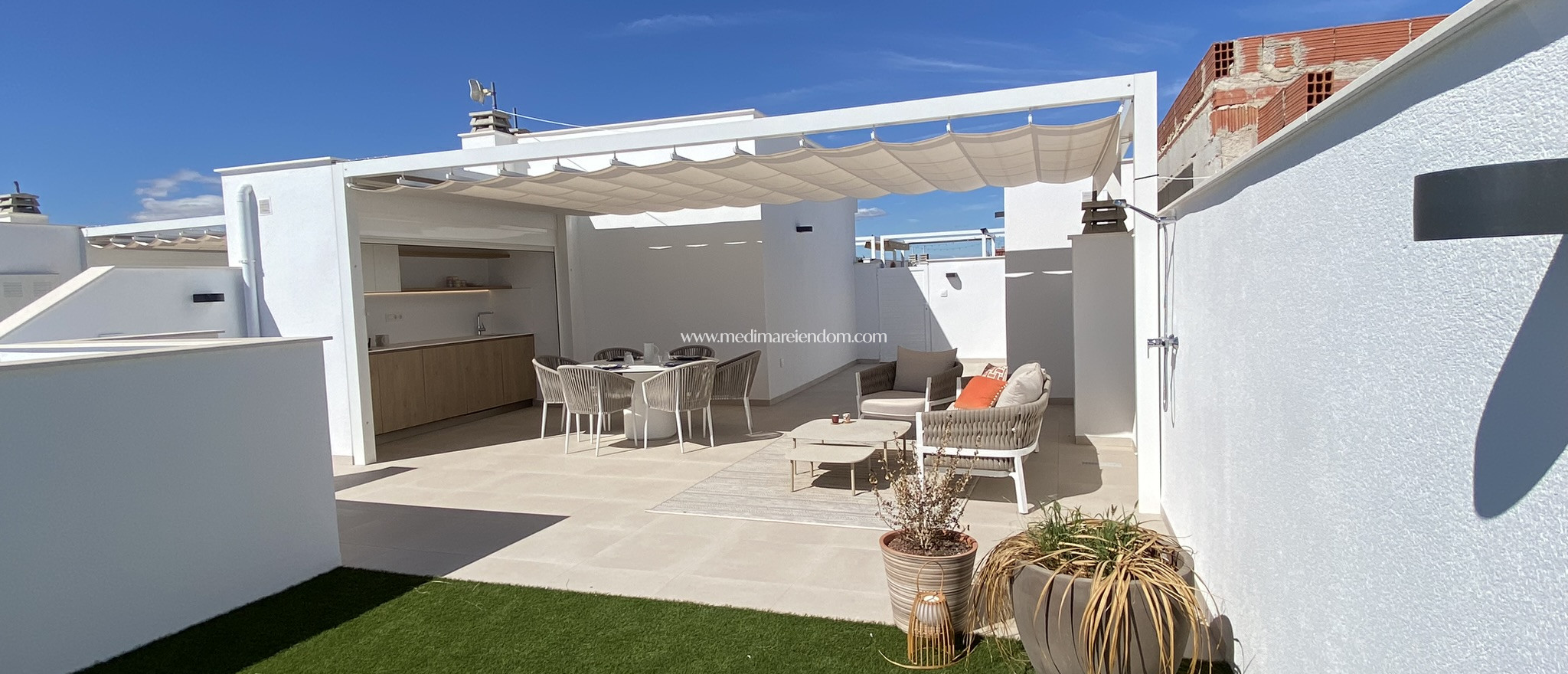 Nowo zbudowane - Niski bungalow - Pilar de la Horadada