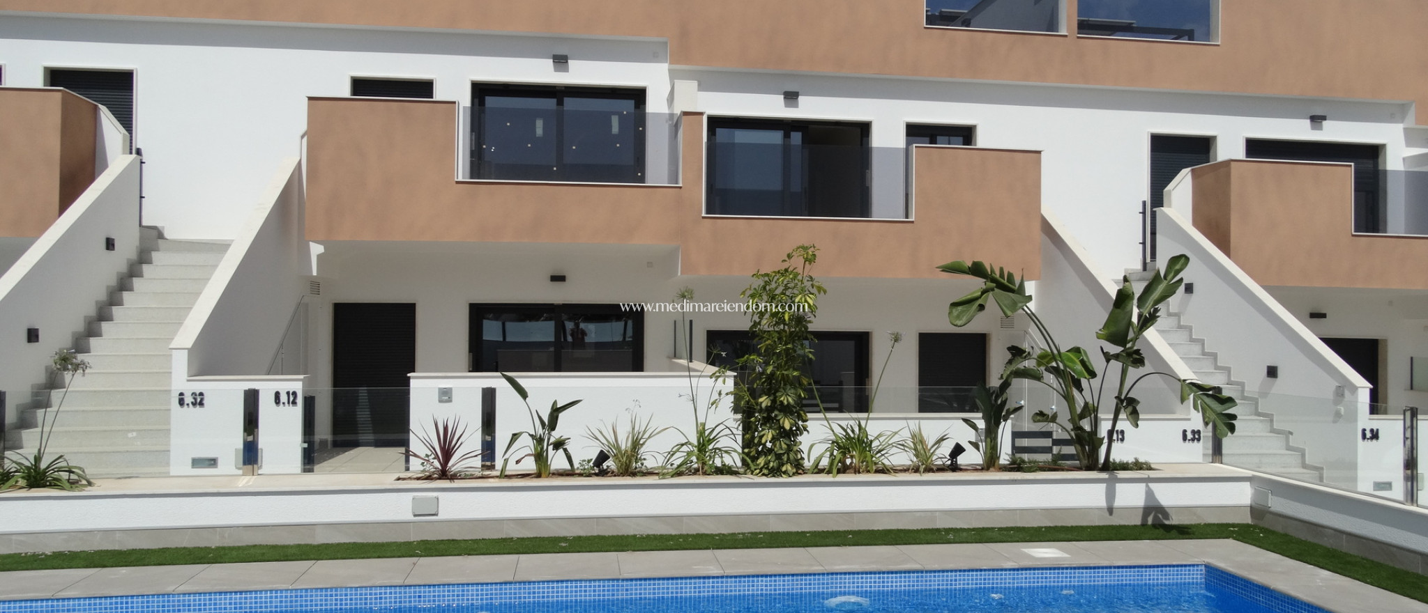 Nowo zbudowane - Niski bungalow - Pilar de la Horadada