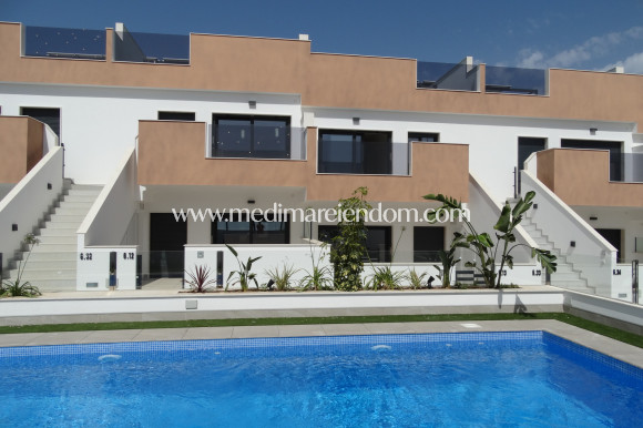Nowo zbudowane - Niski bungalow - Pilar de la Horadada