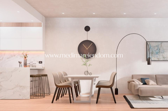Nowo zbudowane - Niski bungalow - Torrevieja
