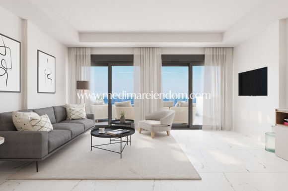 Nowo zbudowane - Penthouse - Casares Costa