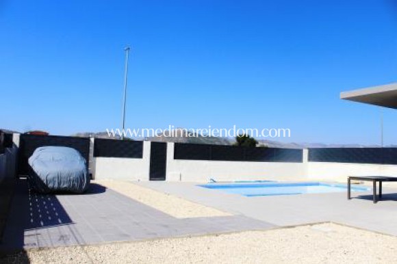 Nowo zbudowane - Willa - Aspe - Centro