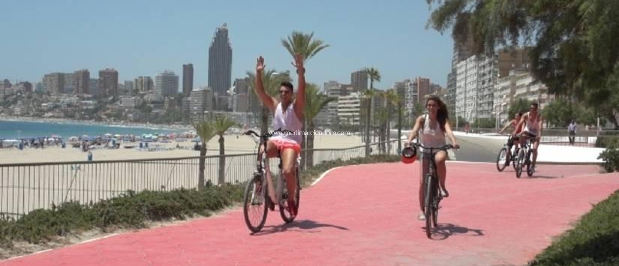 Nowo zbudowane - Willa - Benidorm - Urbanizaciones