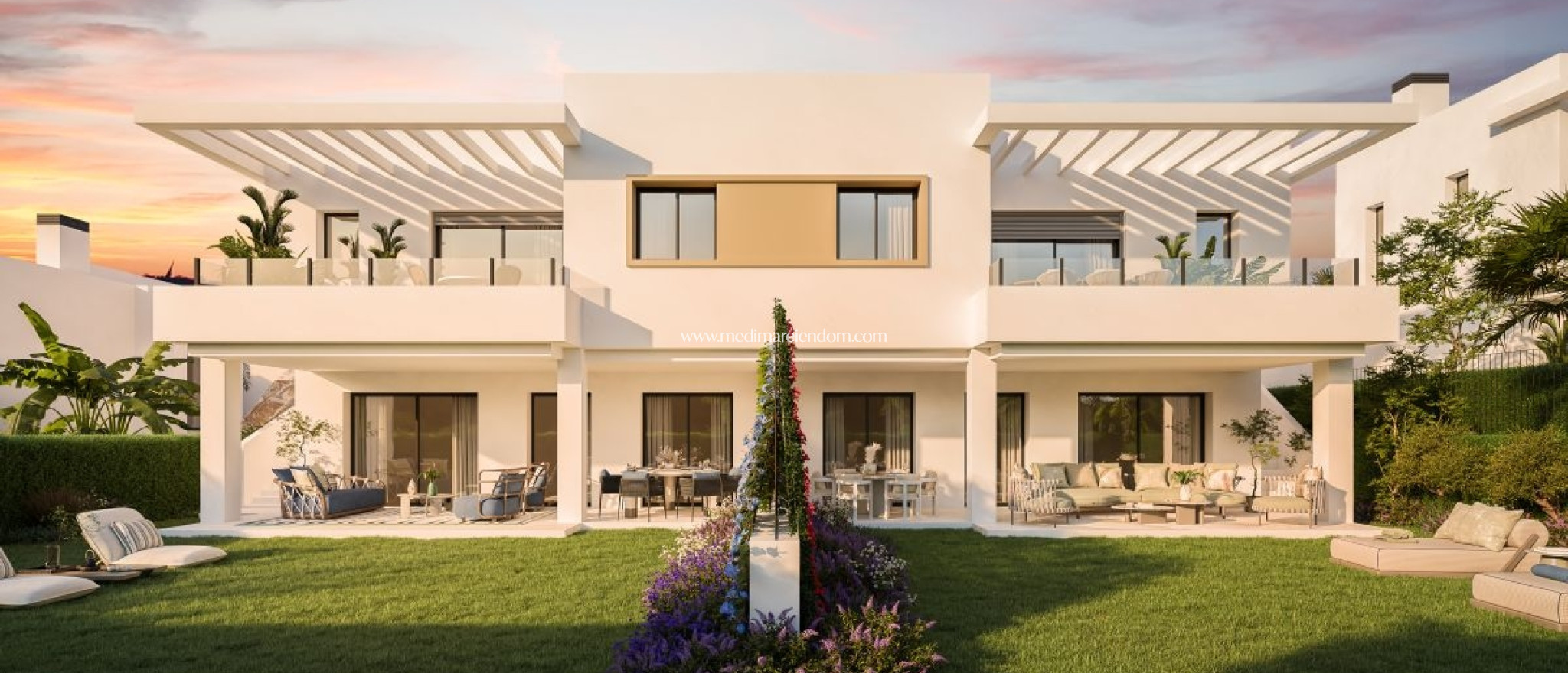 Nowo zbudowane - Willa - Estepona