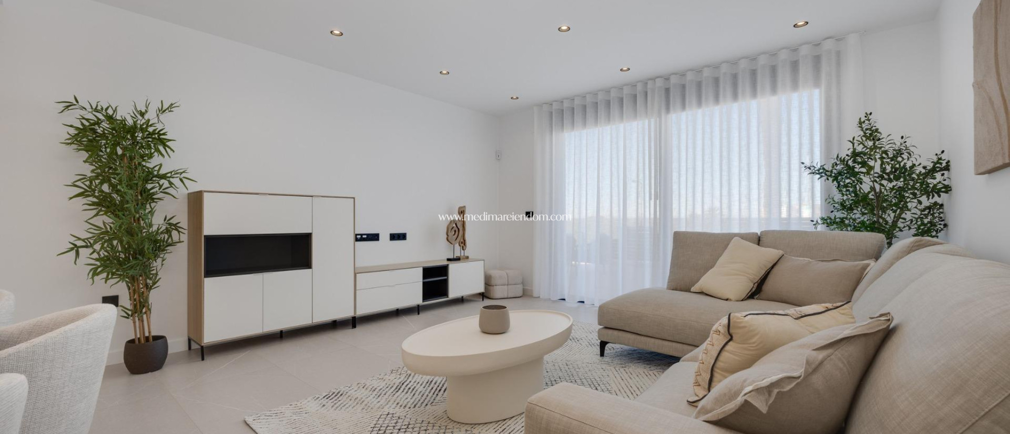 Nowo zbudowane - Willa - Torrevieja - Sector 25