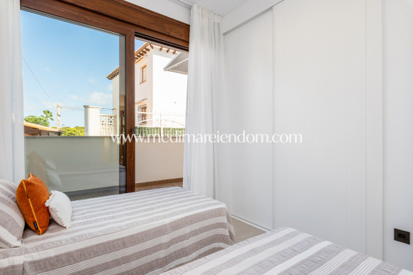 Nybygg - Lav bungalow - Torrevieja