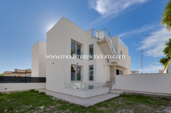 Nýbygging - EINBÝLISHÚS - Torrevieja