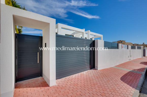 Nýbygging - EINBÝLISHÚS - Torrevieja