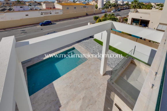 Nýbygging - EINBÝLISHÚS - Torrevieja