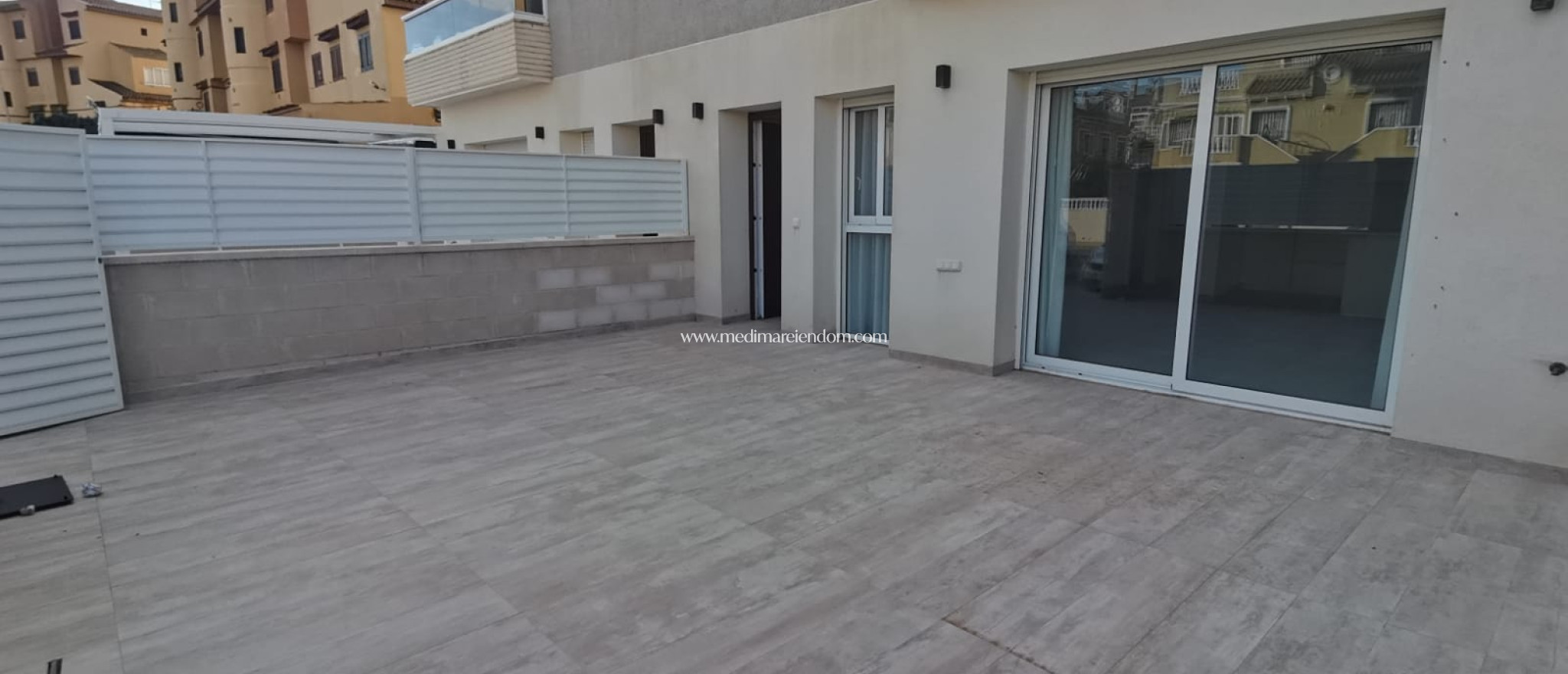 Nýbygging - Íbúð á jarðhæð - Torrevieja