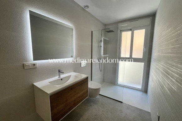 Nýbygging - Íbúð á jarðhæð - Torrevieja