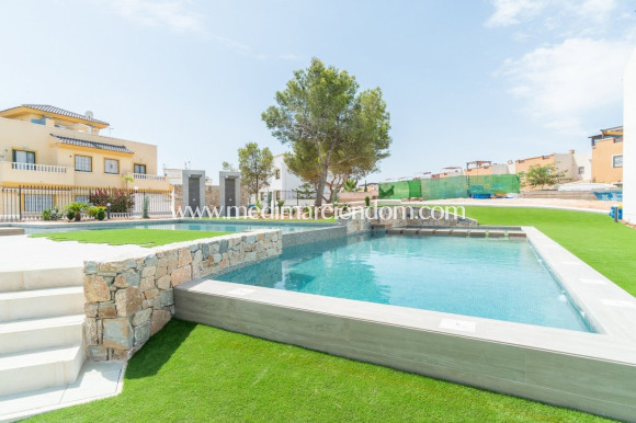 Nybyggnad - Bungalow - Torrevieja - Los Balcones