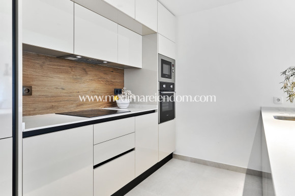 Nybyggnad - Låg bungalow - Torrevieja