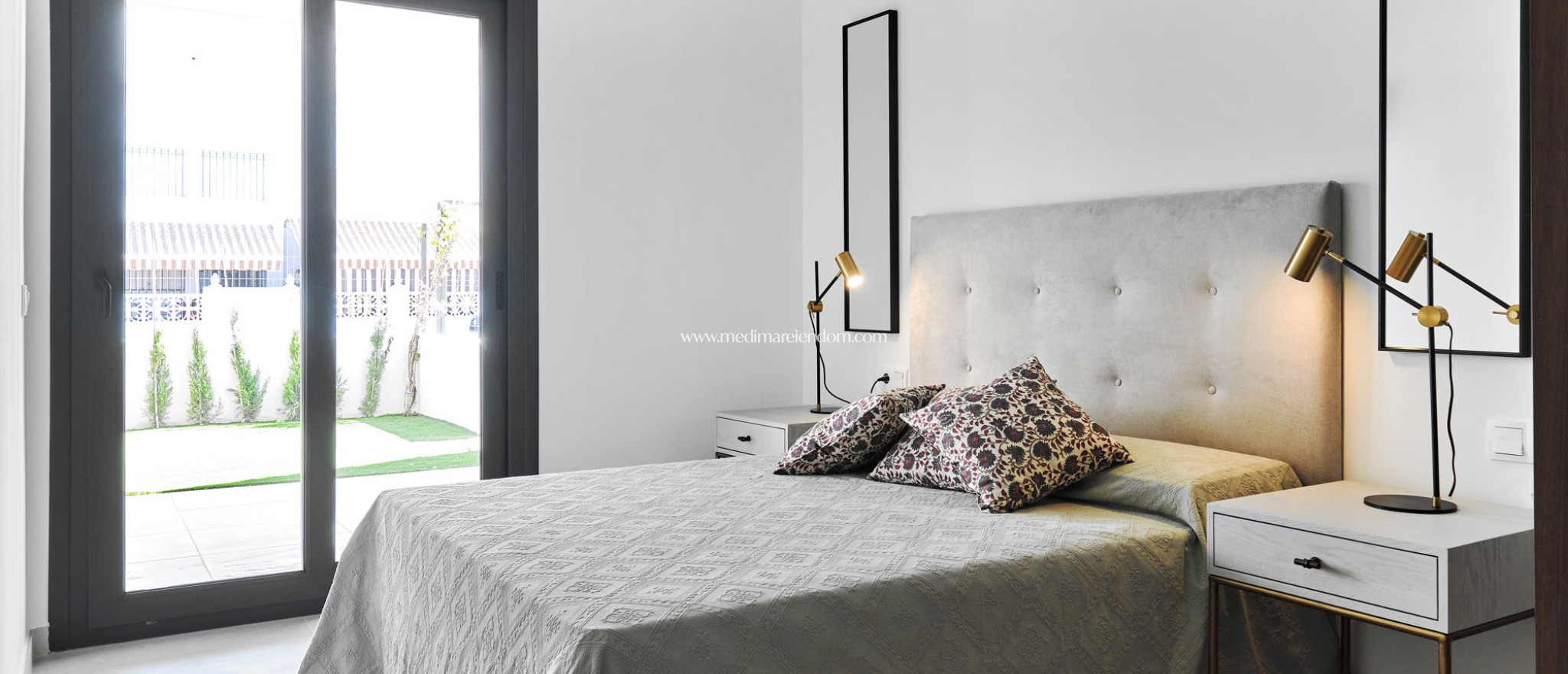 Nybyggnad - Låg bungalow - Torrevieja