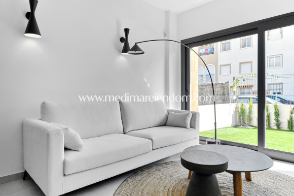 Nybyggnad - Låg bungalow - Torrevieja
