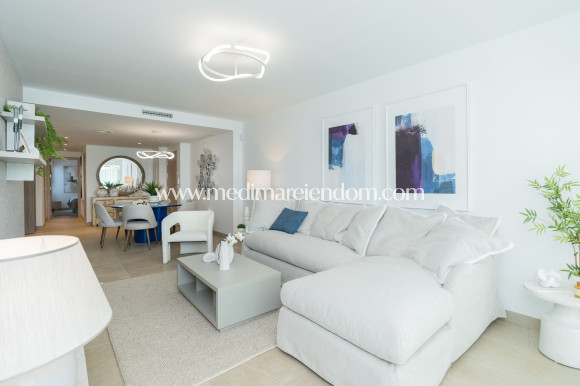 Nybyggnad - Lägenhet - Estepona